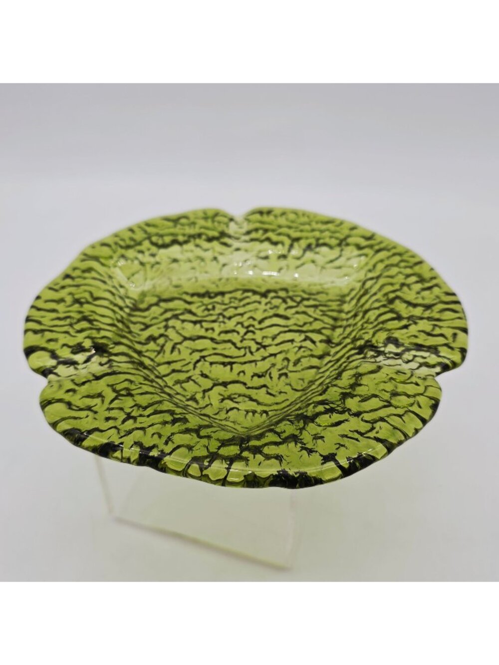 Green Textured Glass Ashtray Triangle Shape 6.5" Anchor Hocking Lido Milano